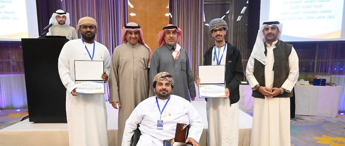 وفد من الجامعة يشارك في الزيارة الطلابية لجامعات ومؤسسات التعليم العالي